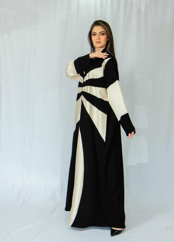 Serene Majesty-1029